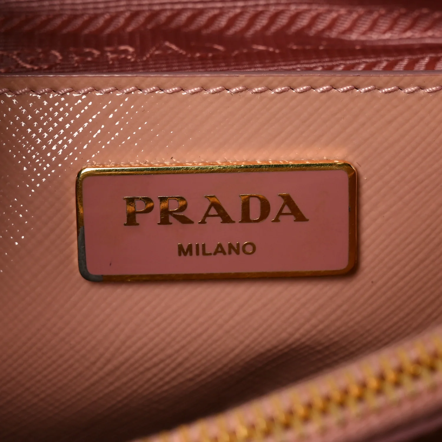 Saffiano Vernice Medium Promenade Tote Orchidea - Image 6
