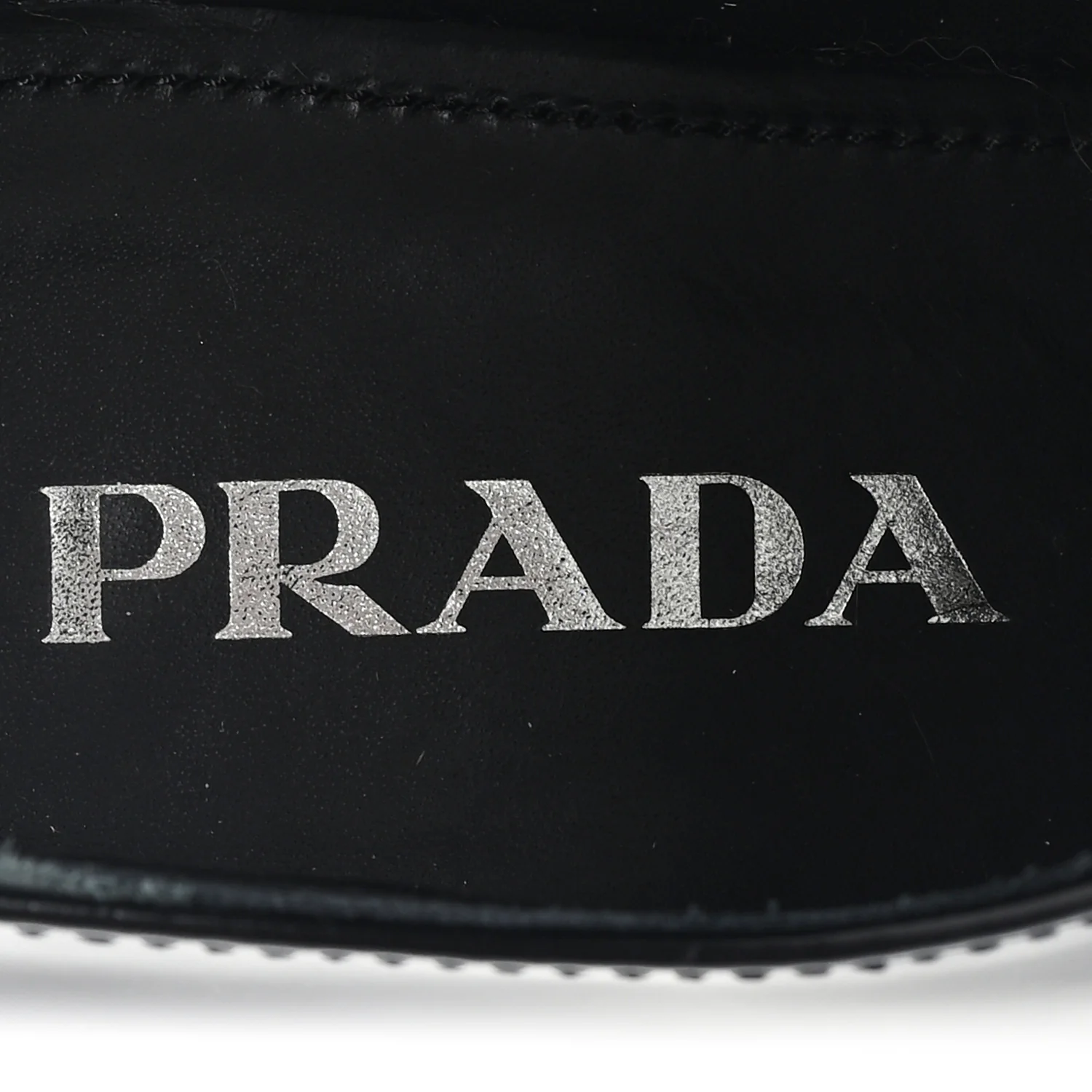 Spazzolato Metal Triangle Logo 50mm Loafers 39 Black - Image 8