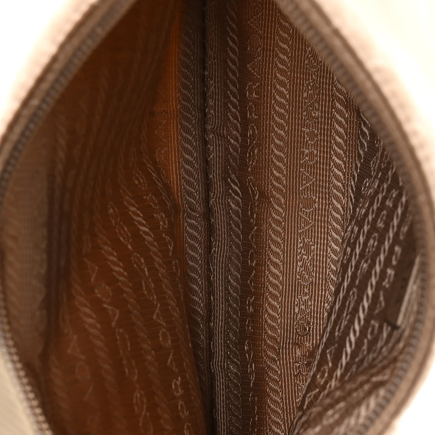 Tessuto Nylon Mini Re-Edition 2000 Bag Cammeo - Image 5