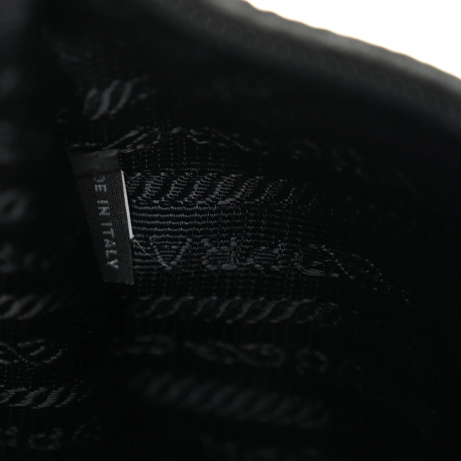 Tessuto Nylon Re-Edition 1995 Bag Black - Image 7