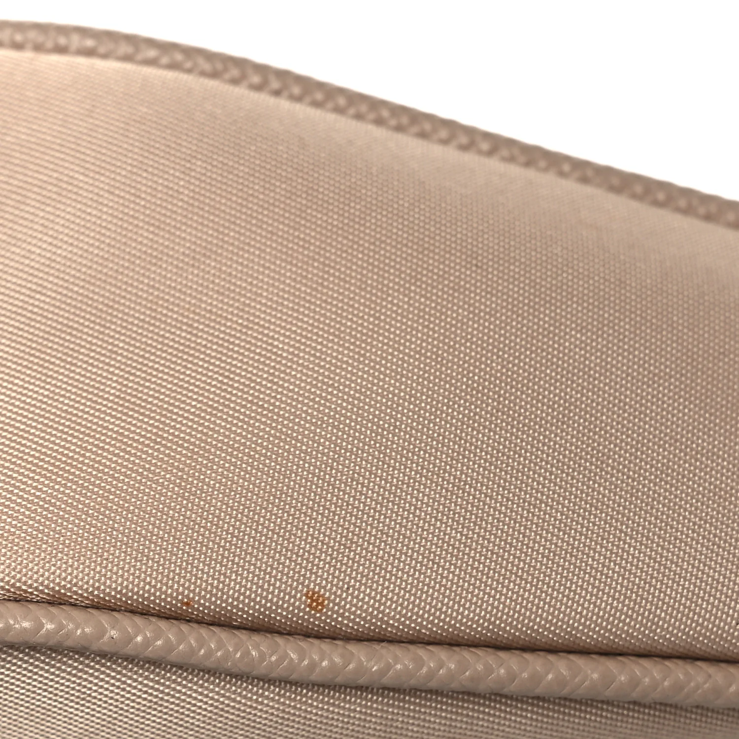 Tessuto Nylon Saffiano Mini Re-Edition 2000 Shoulder Bag Cammeo - Image 12