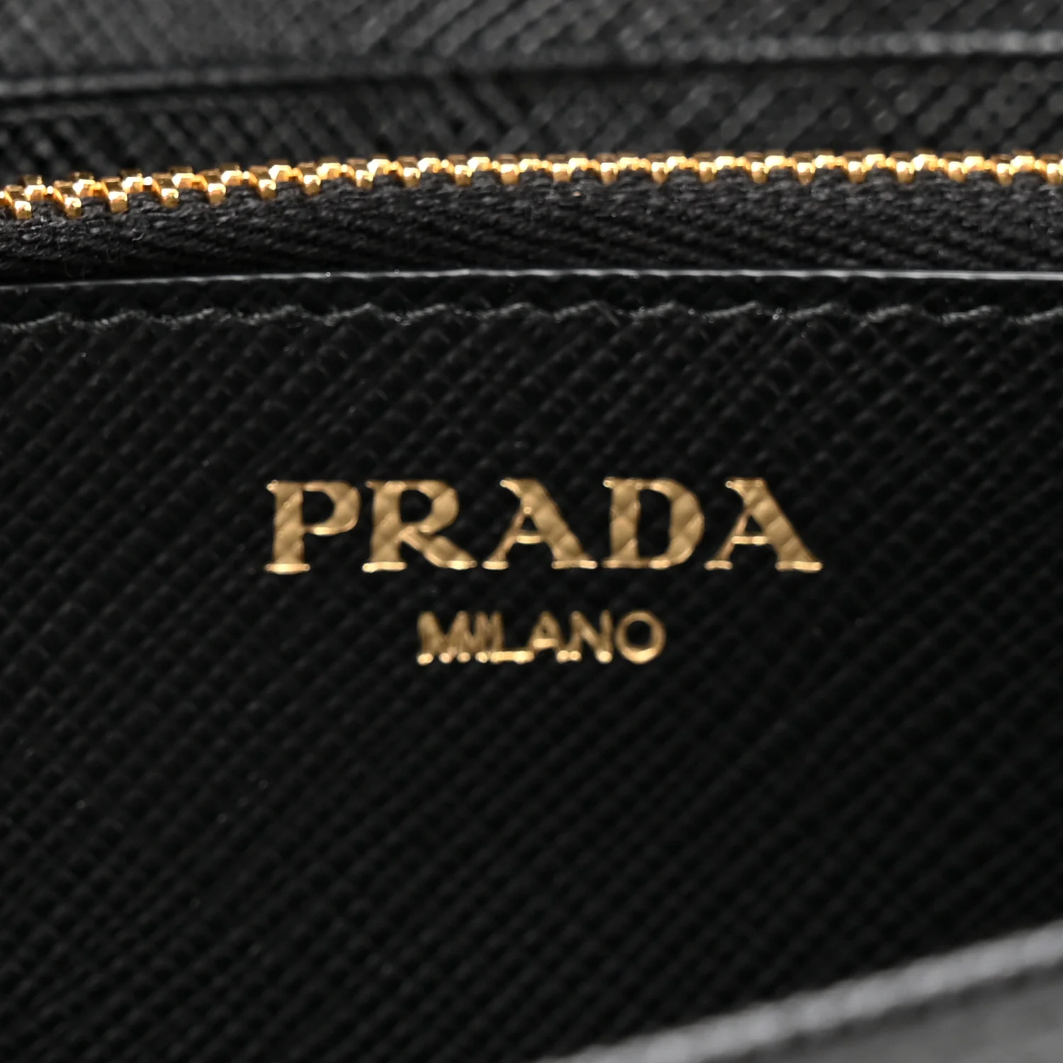 Tessuto Saffiano Triangle Logo Continental Flap Travel Wallet Black - Image 7
