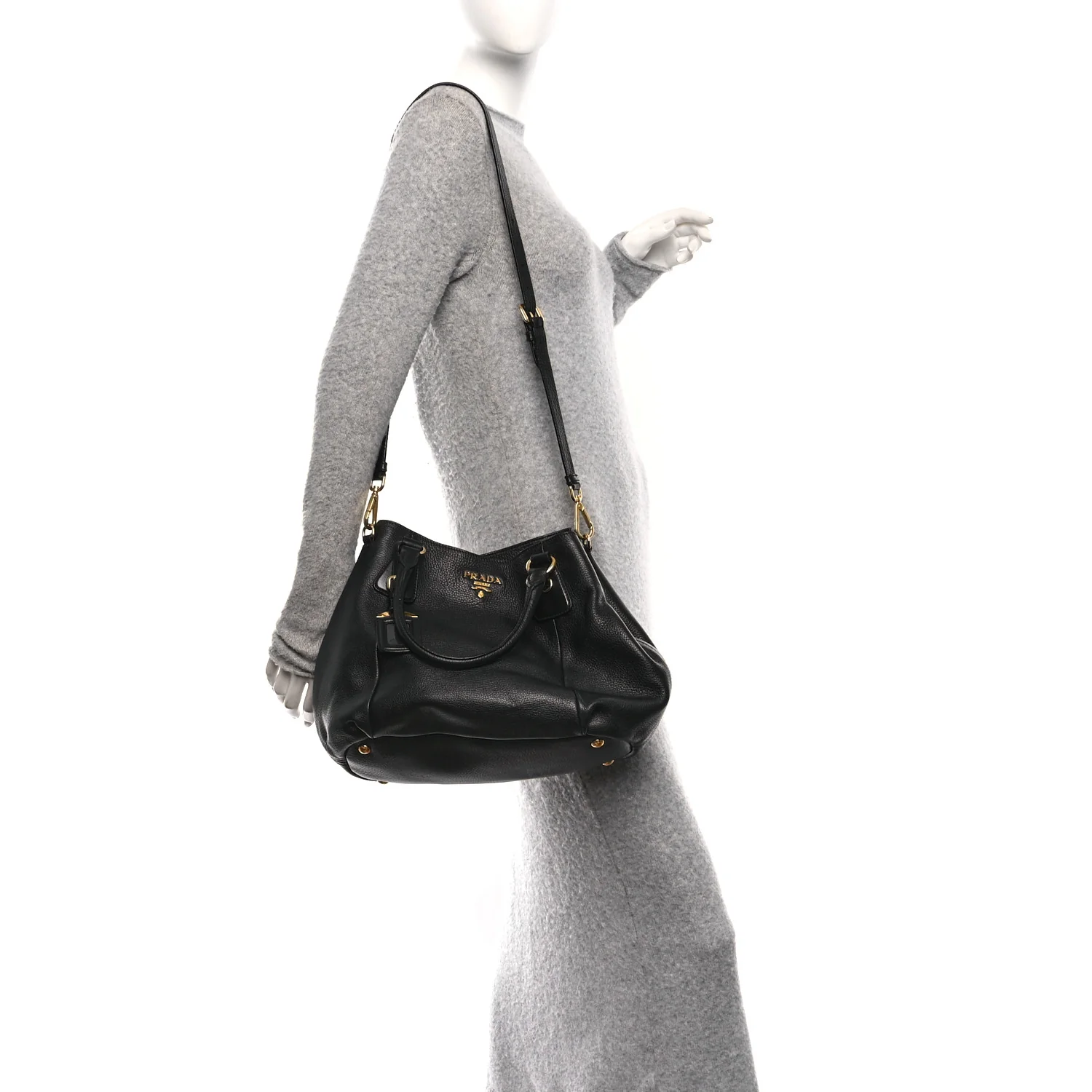 Vitello Daino Shoulder Bag Black - Image 2