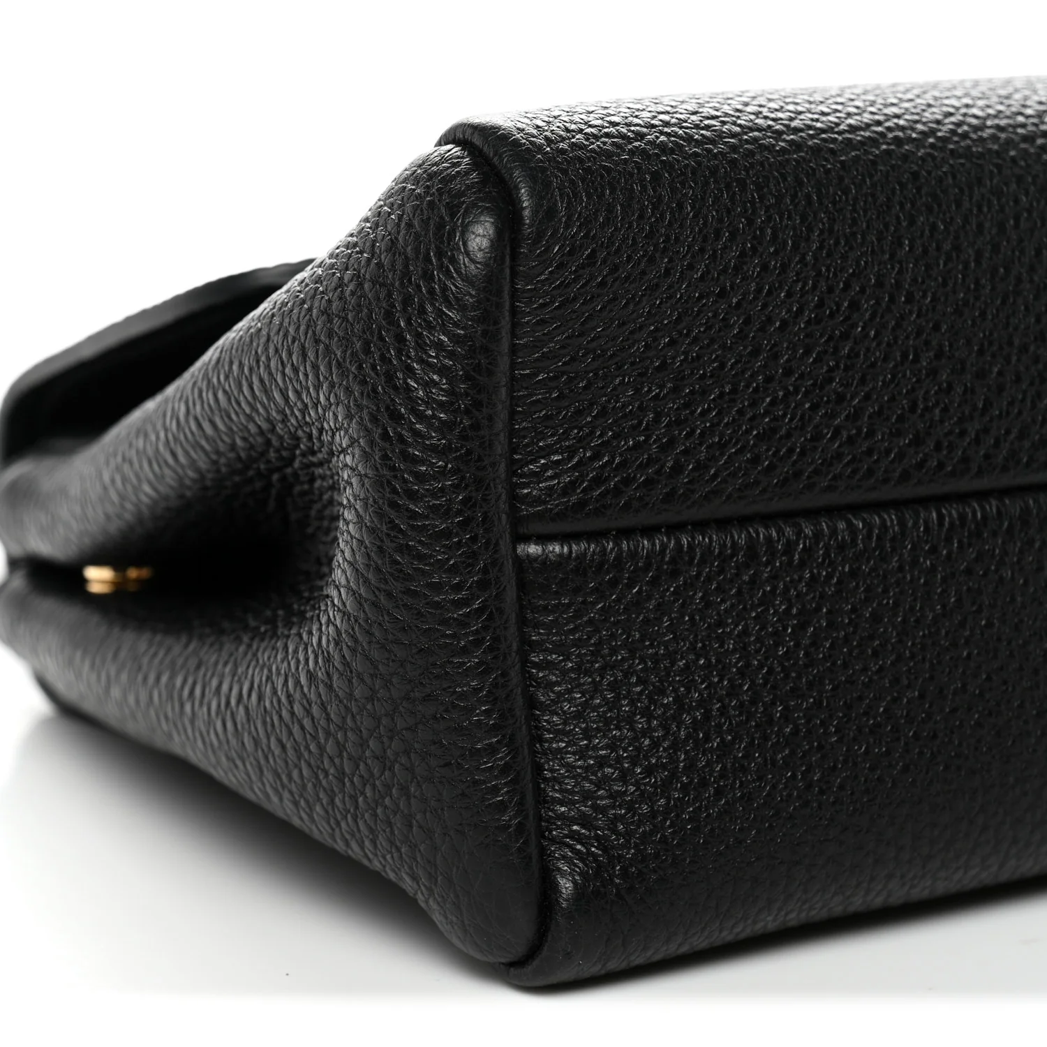 Vitello Daino Soft Flap Shoulder Bag Black - Image 9