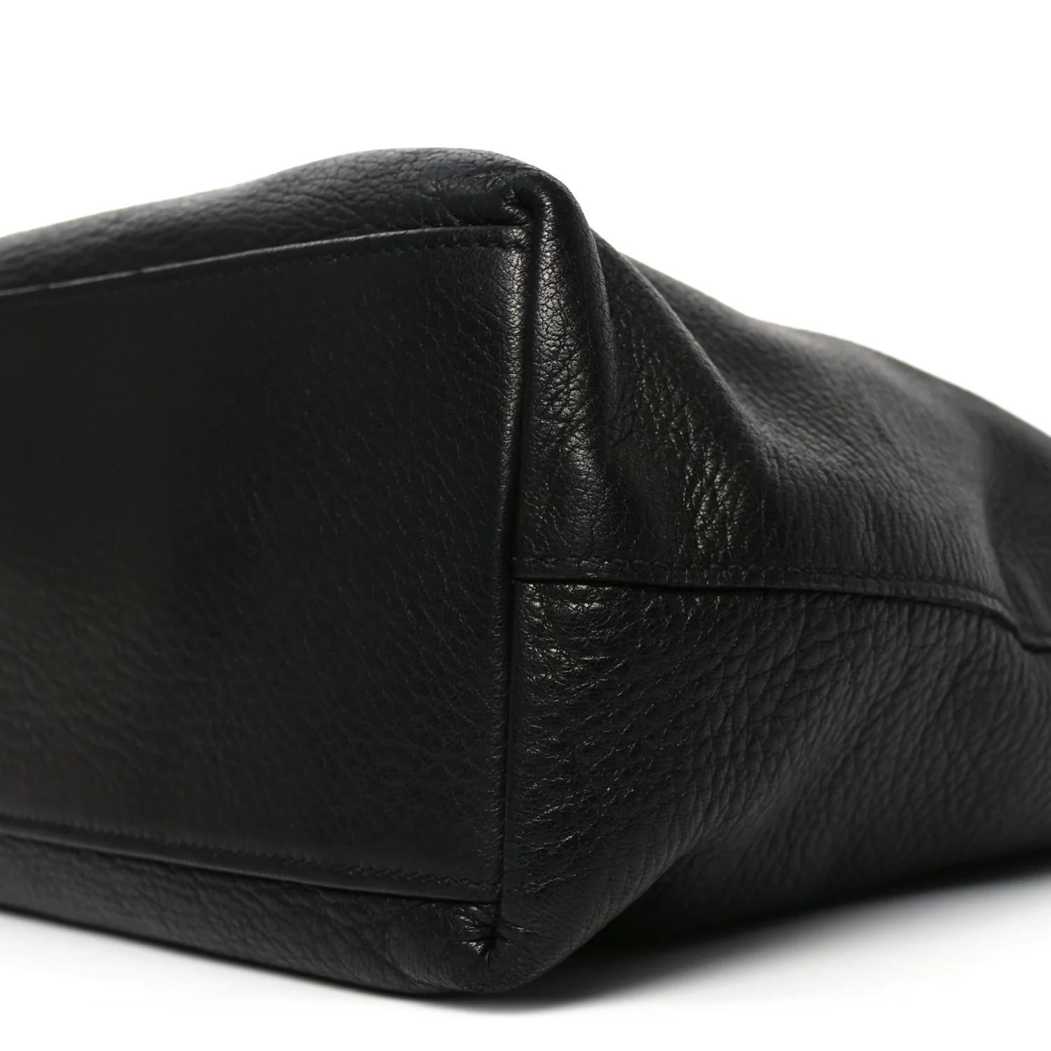 Vitello Daino Tote Black - Image 17