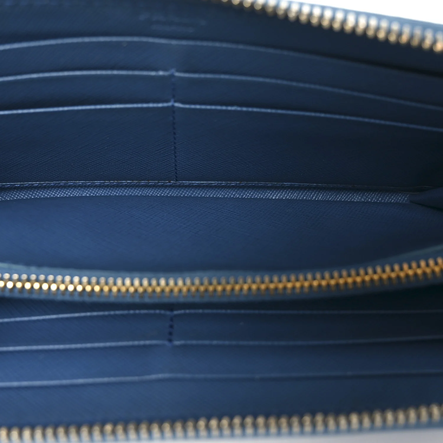 Vitello Move Half Zip Wallet Cobalto - Image 5
