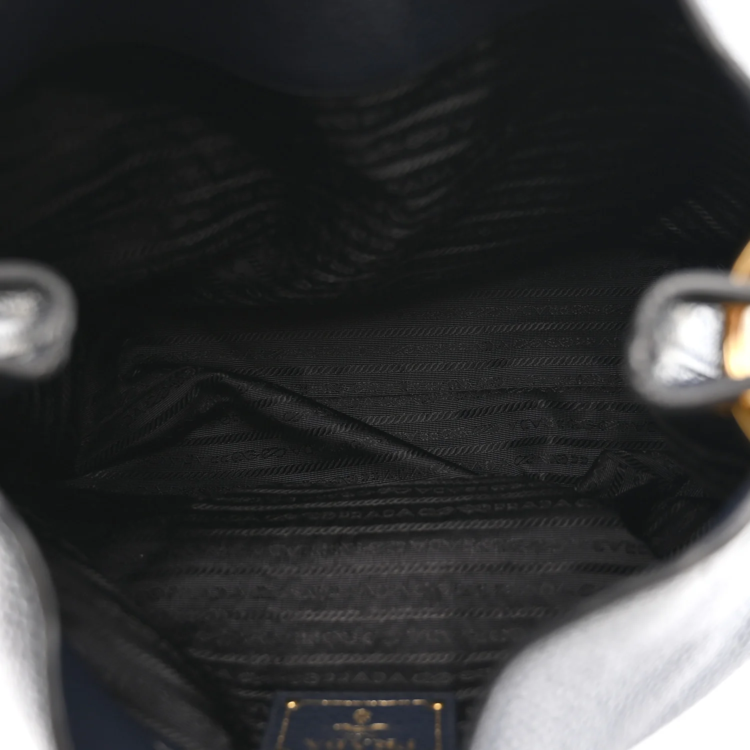 Vitello Phenix Embossed Logo Hobo Baltico - Image 5