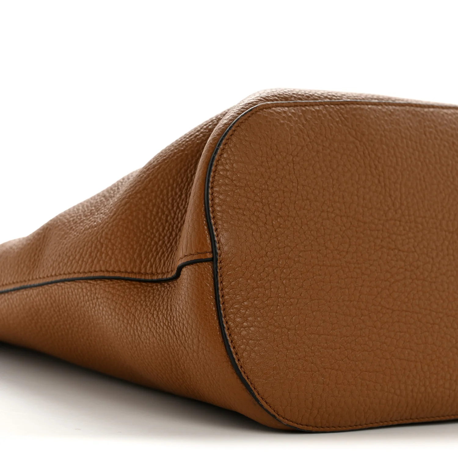 Vitello Phenix Embossed Logo Shoulder Bag Cannella - Image 10