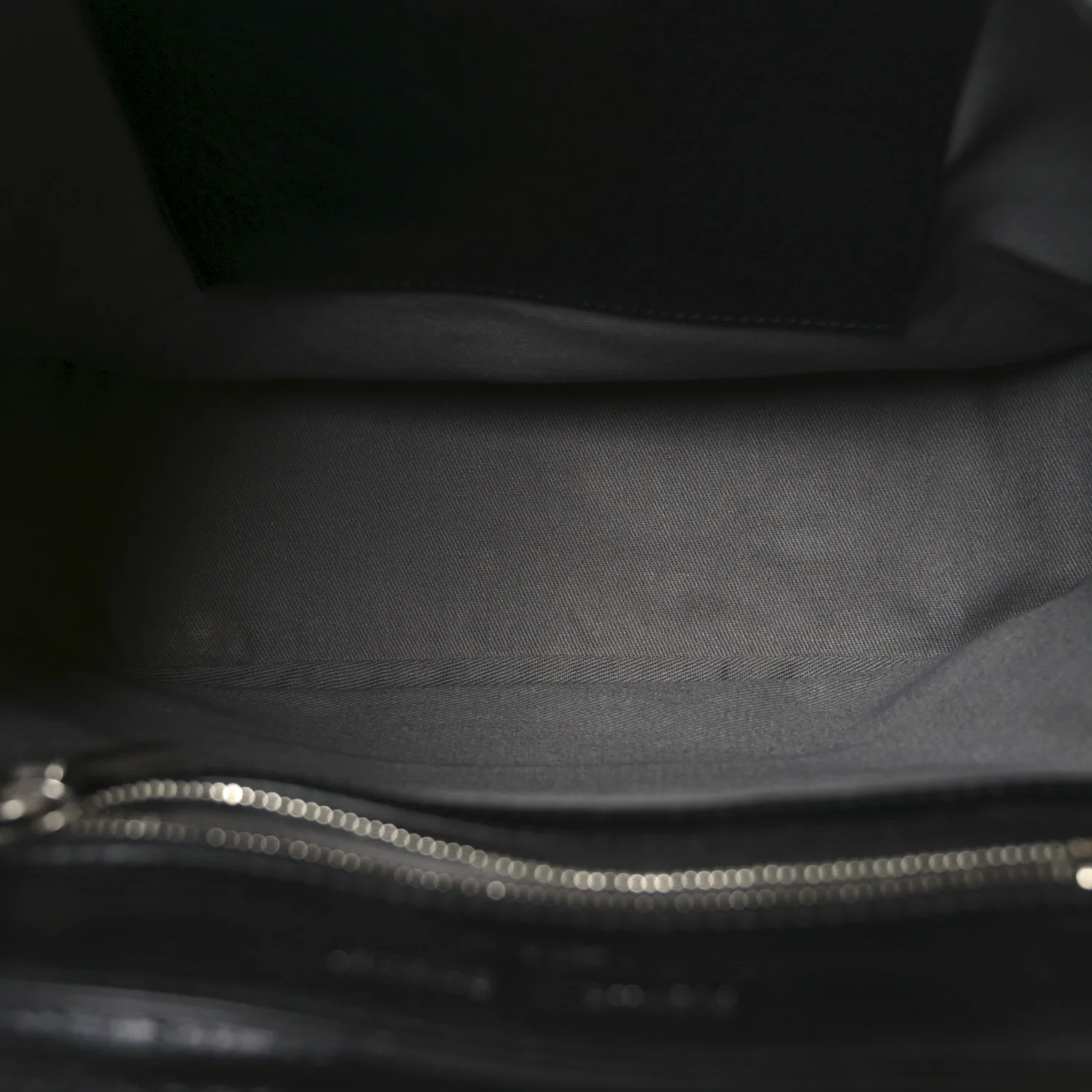Vachetta Lux Kent Crossbody Black - Image 5