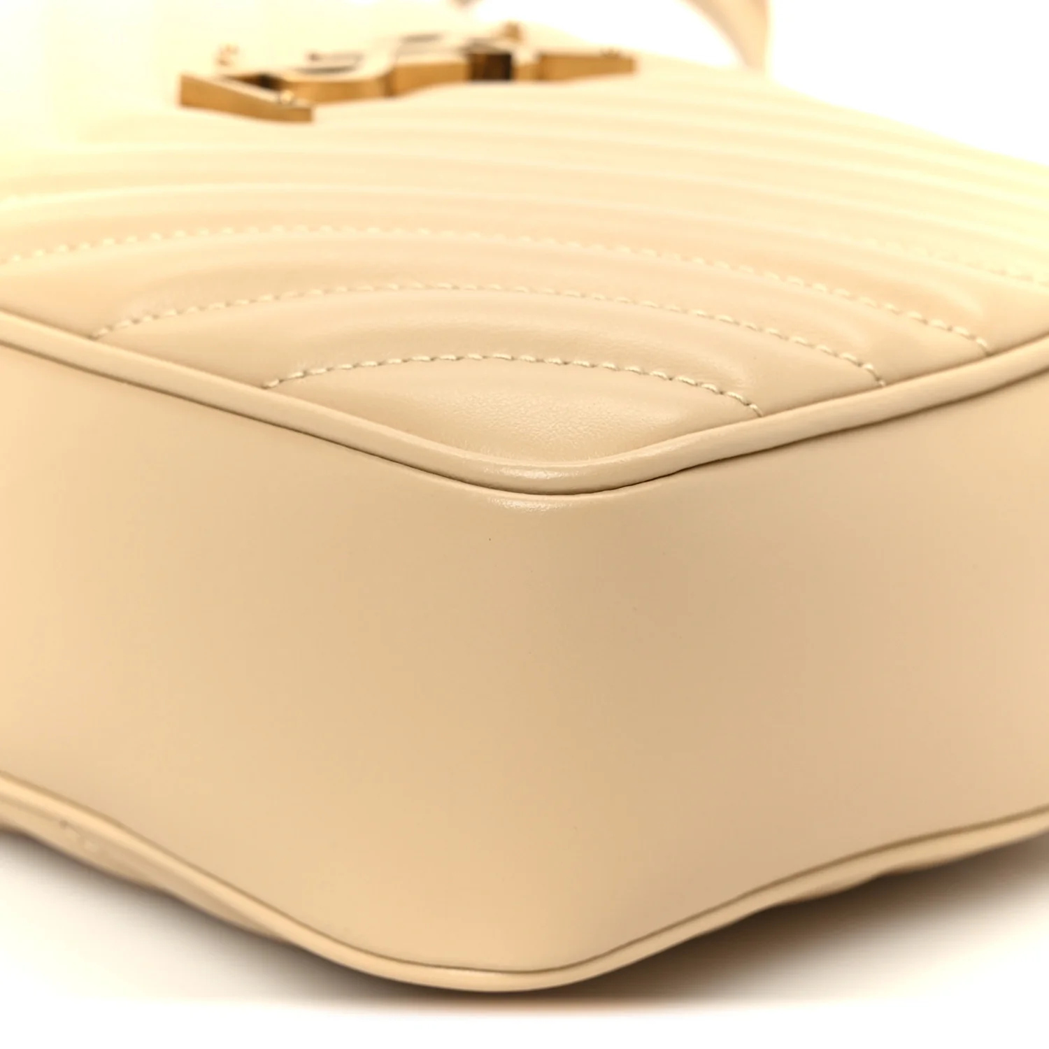 Calfskin Matelasse Monogram Lou Camera Bag Avorio - Image 10