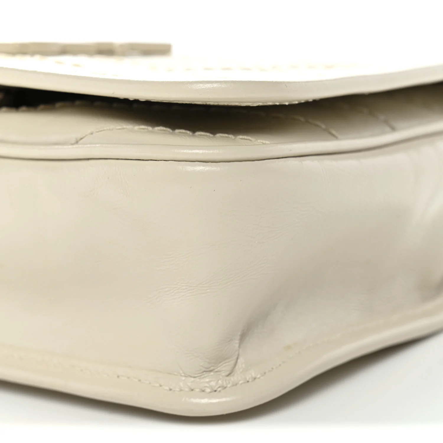 Crinkled Calfskin Matelasse Monogram Niki Chain Wallet Crema Soft - Image 10