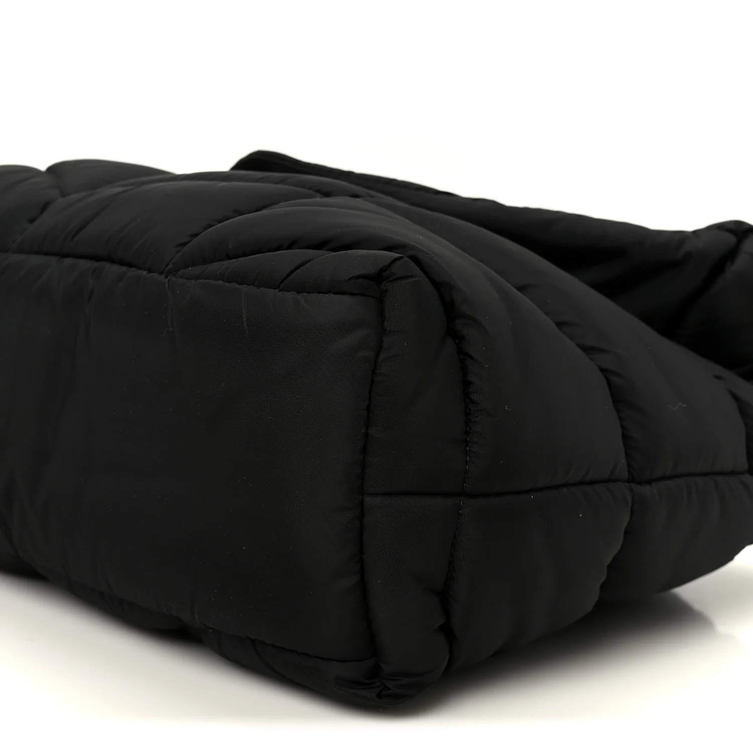 Econyl Nylon Lou Puffer Messenger Black - Image 10