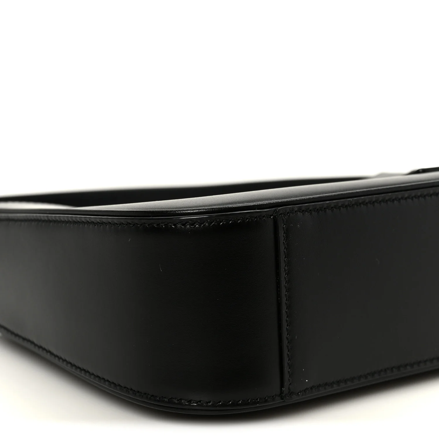 Smooth Calfskin Le 5 A 7 Hobo Black - Image 9