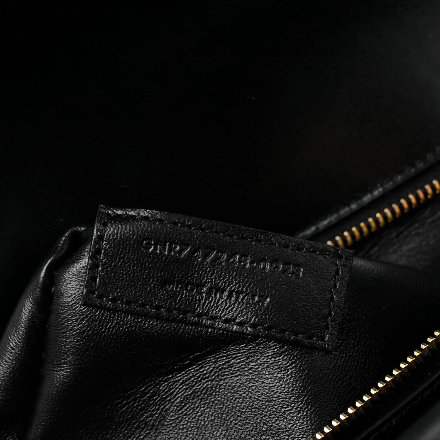 Smooth Calfskin Manhattan Top Handle Black - Image 7
