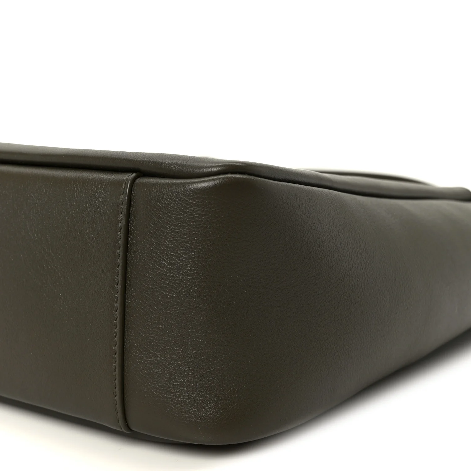 Smooth Calfskin Small Le 5 A 7 Soft Hobo Light Musk - Image 10
