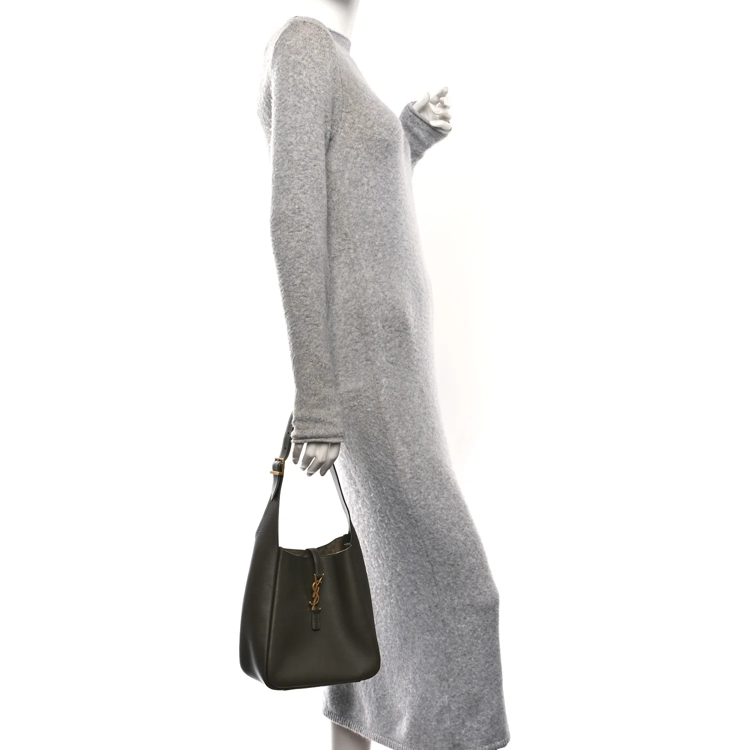 Smooth Calfskin Small Le 5 A 7 Soft Hobo Light Musk - Image 2