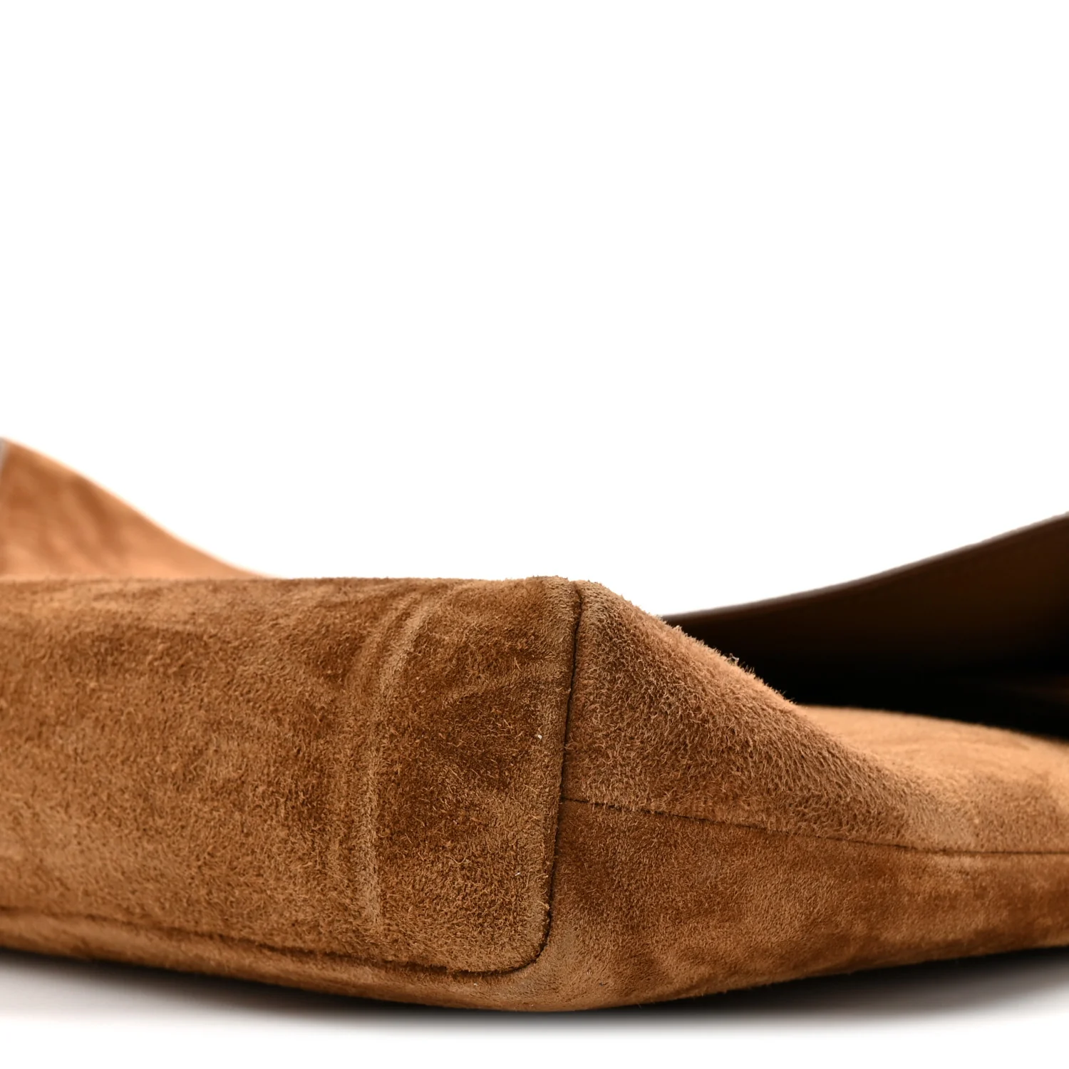 Suede Large Cassandre Pouch On Chain Caramel Cognac - Image 9