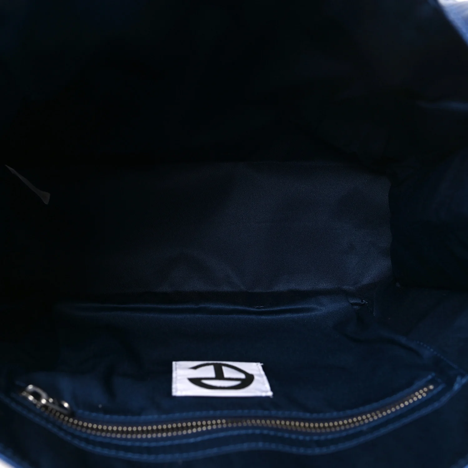 Metallic Vegan Leather Medium Shopping Bag Cobalt - Image 5