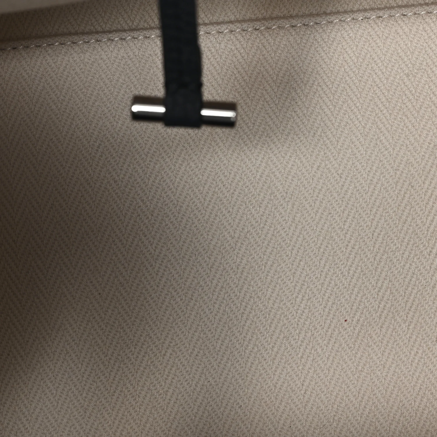 Grained Calfskin Soft Margaux 10 Bag Black - Image 5
