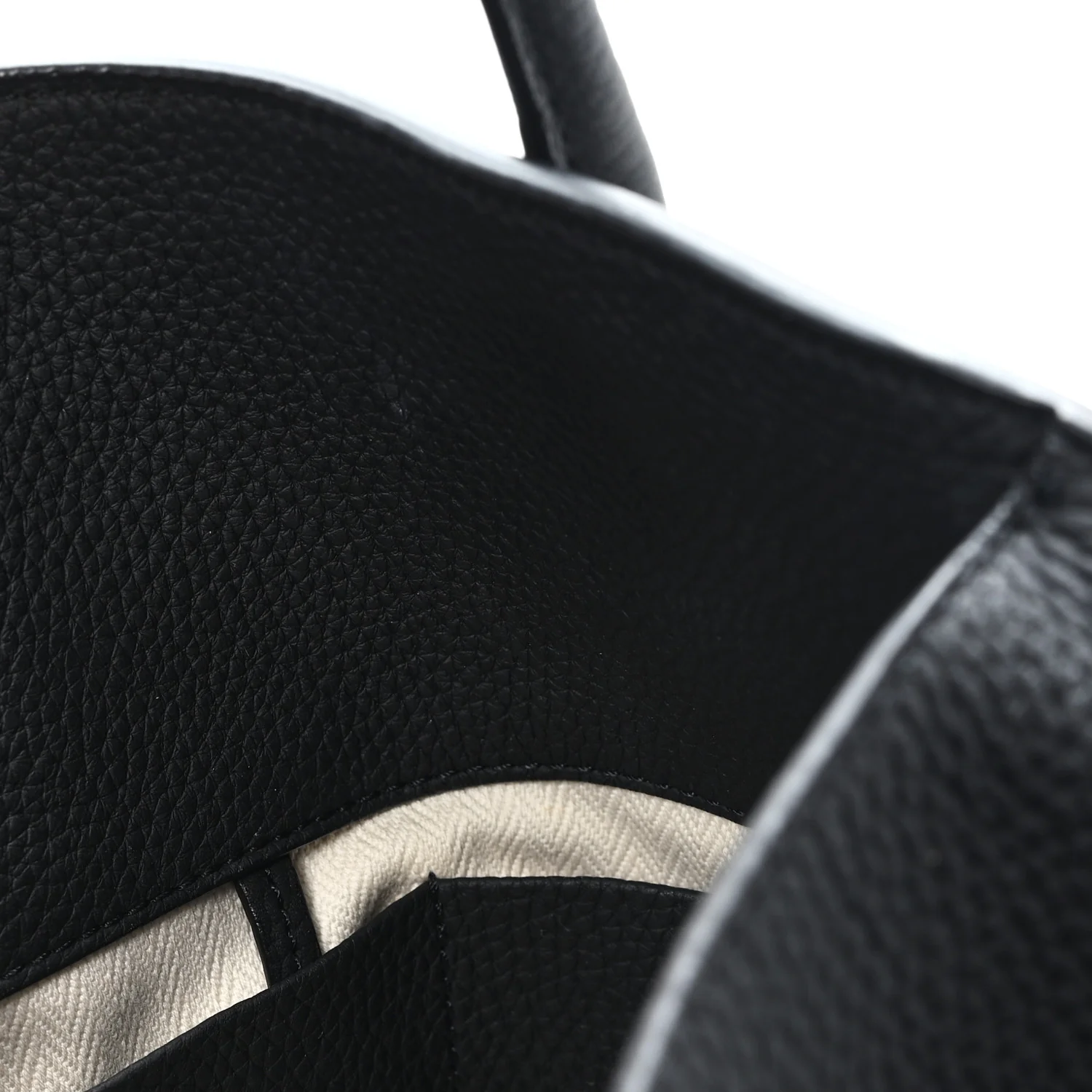 Matte Grained Calfskin Soft Margaux 15 Black - Image 10