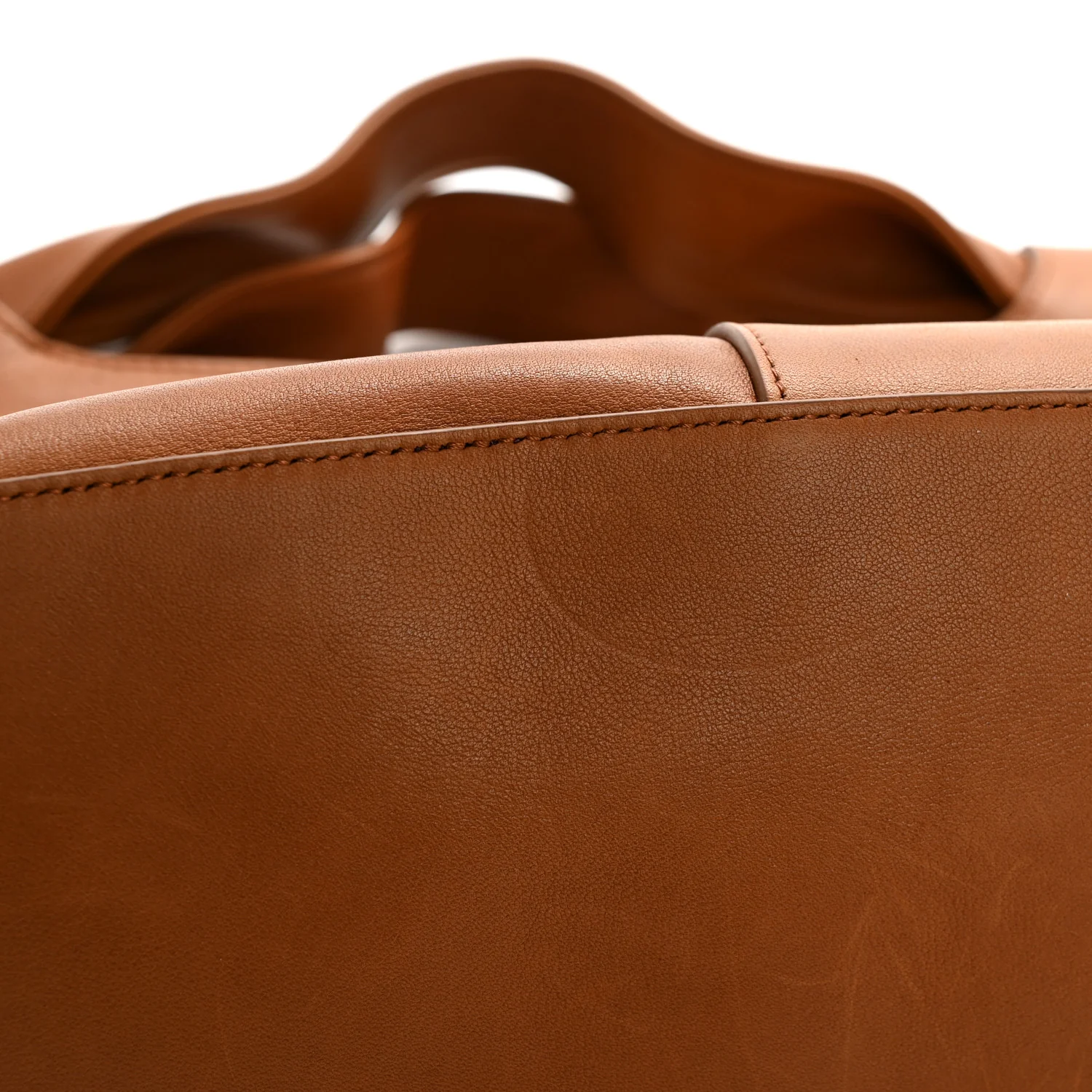 Saddle Calfskin Camdem Shoulder Bag Cuir - Image 10