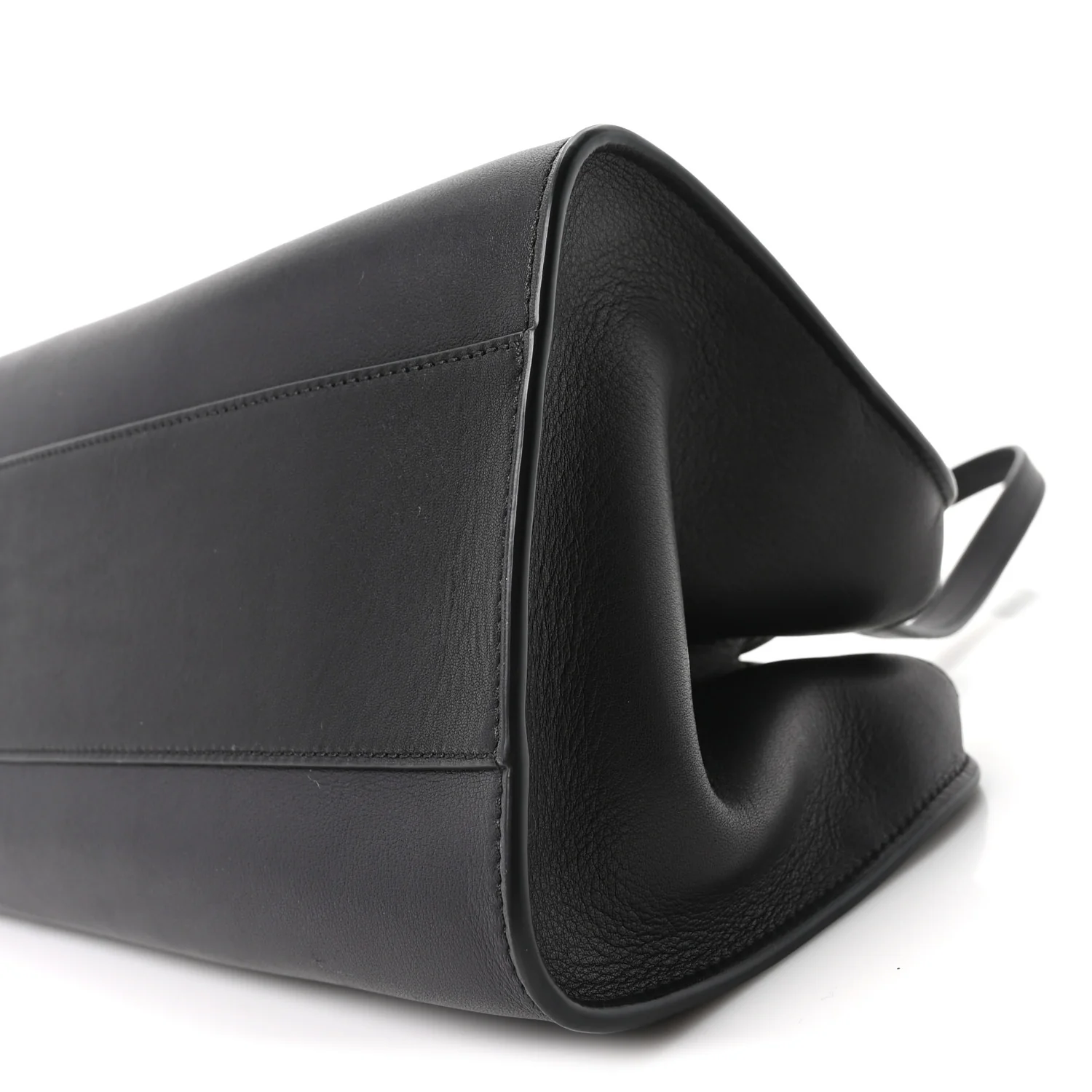 Smooth Calfskin Peggy Bag Black - Image 9