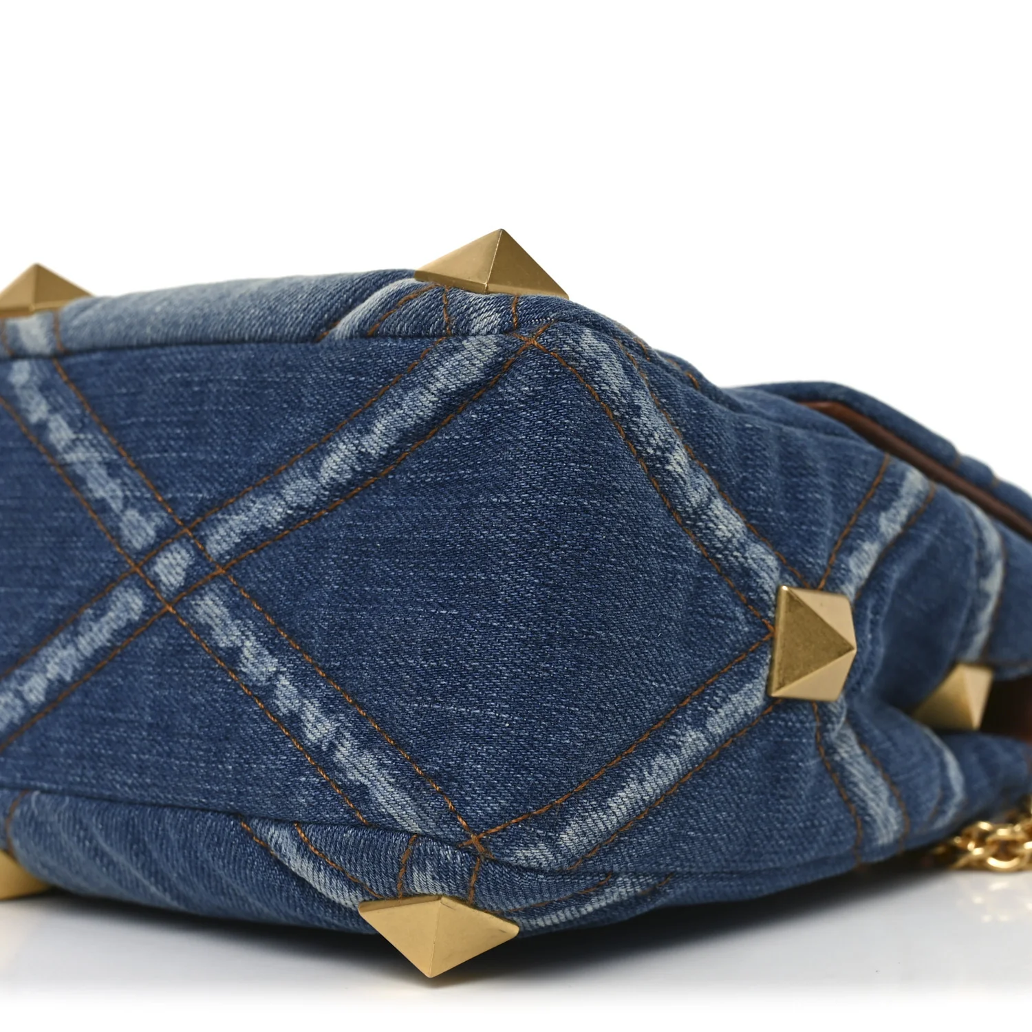 Denim Large Roman Stud Shoulder Bag Light Denim Selleria - Image 9