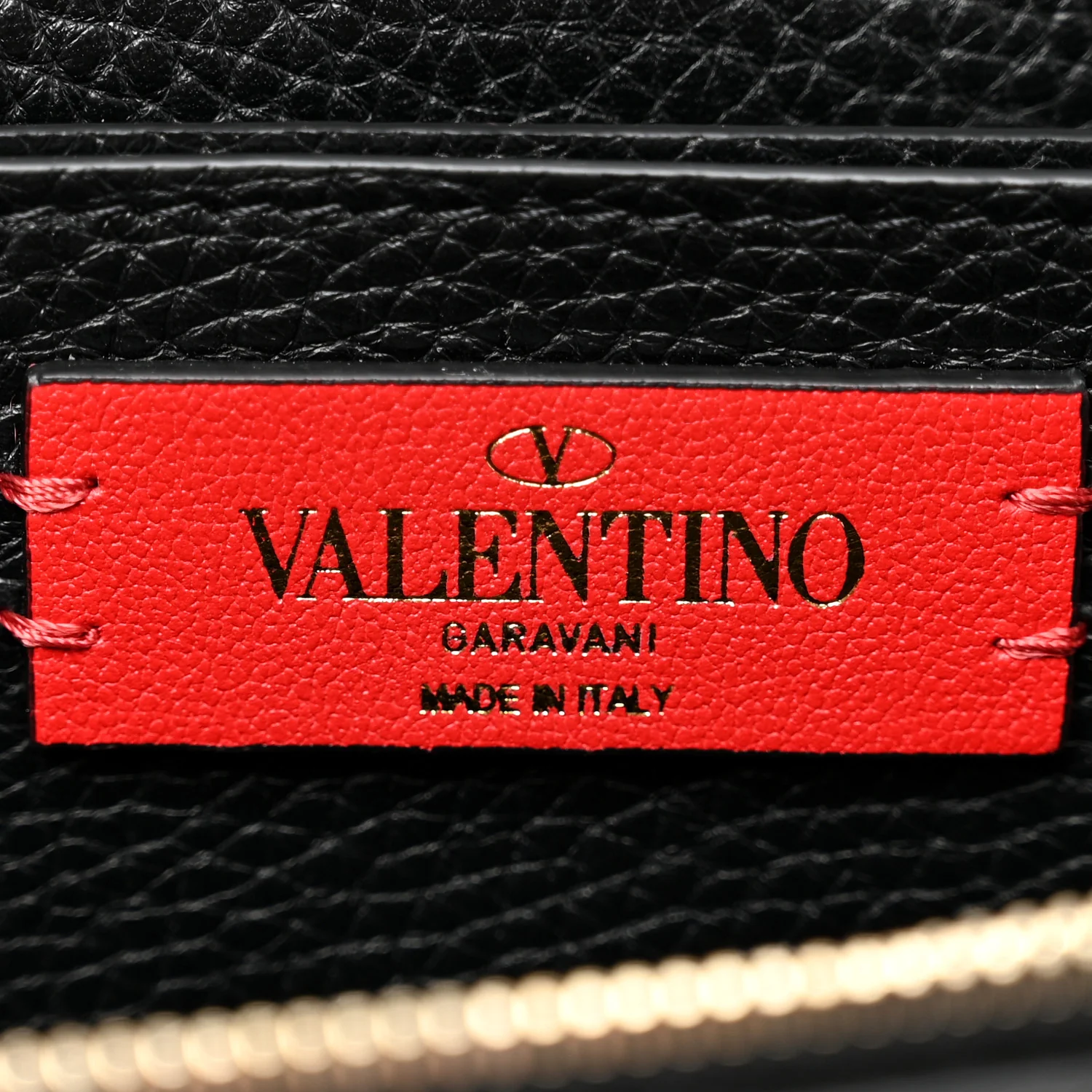 Pebbled Calfskin Rockstud Flap Wallet On Chain Black - Image 7