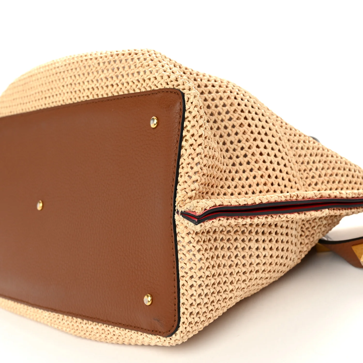 Raffia Grained Calfskin Medium Rockstud Vlogo Tote Naturale - Image 10