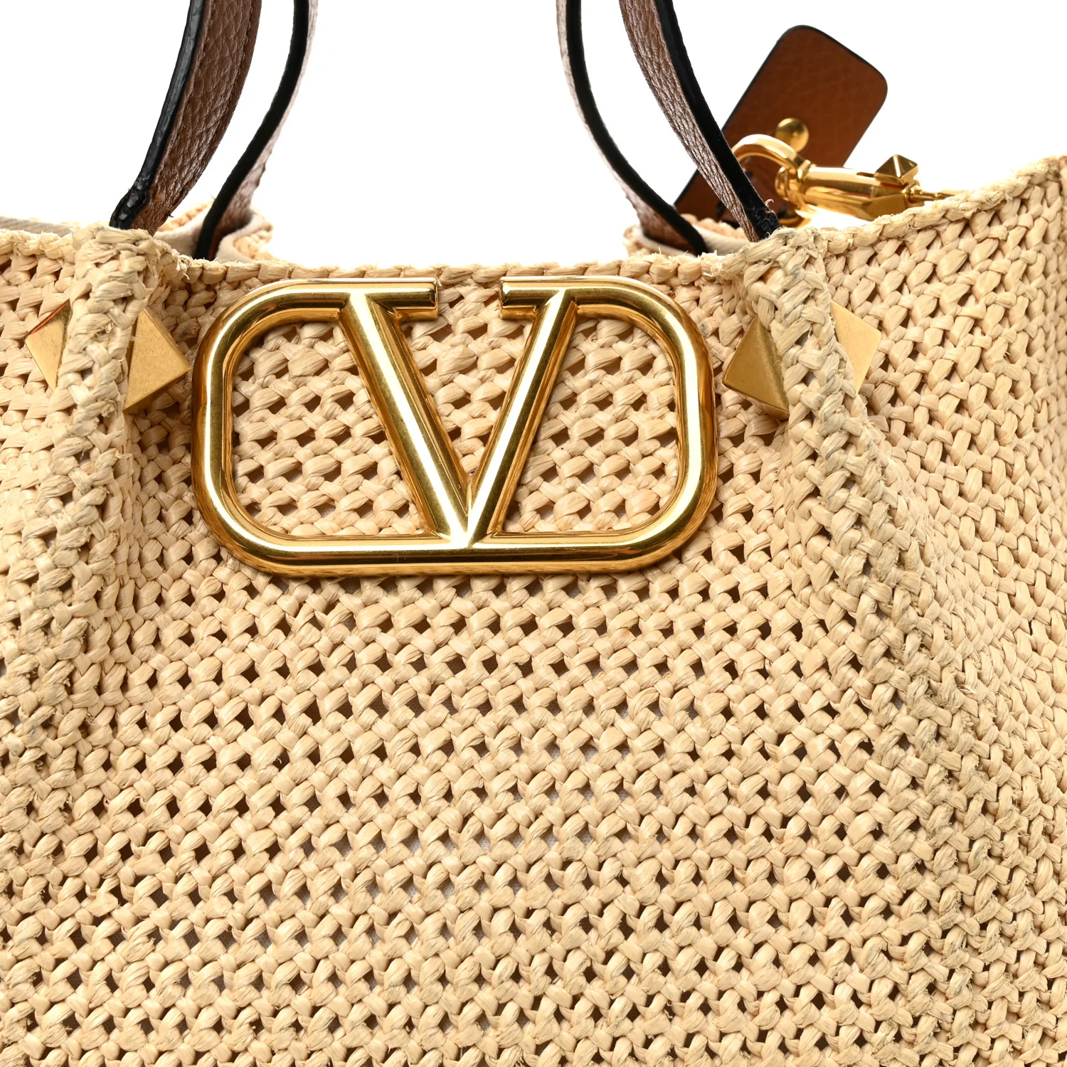 Raffia Grained Calfskin Small Rockstud Vlogo Tote Naturale - Image 7
