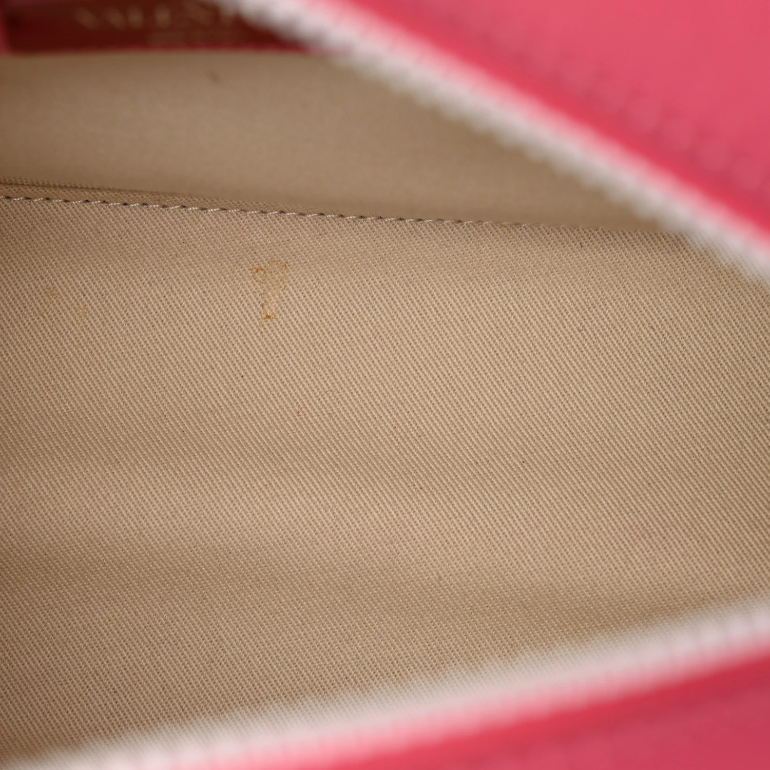Vitello Colorblock Free Rockstud Top Handle Shoulder Bag Pink Optic White - Image 12