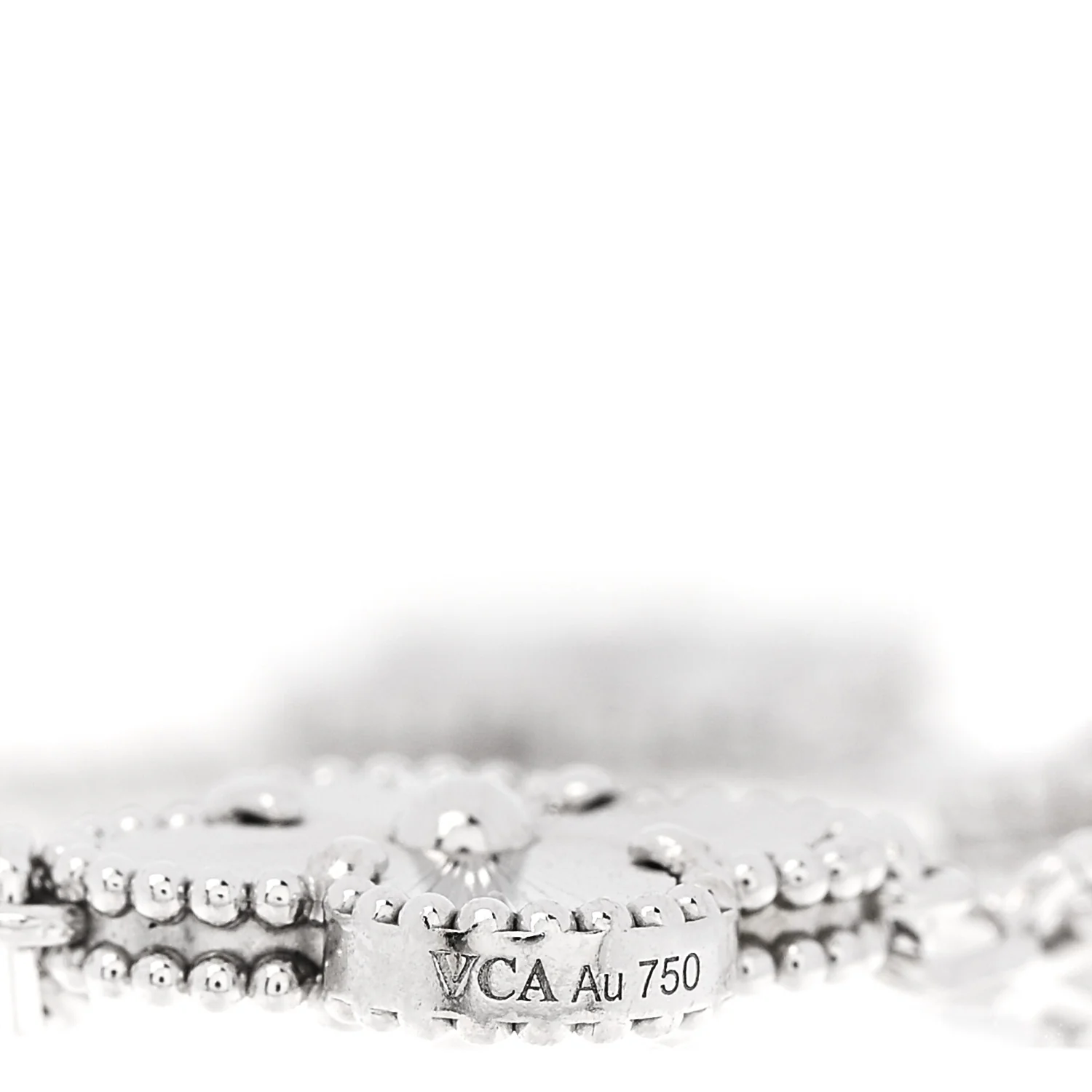 18K White Gold 5 Motifs Guilloche Vintage Alhambra Bracelet - Image 3