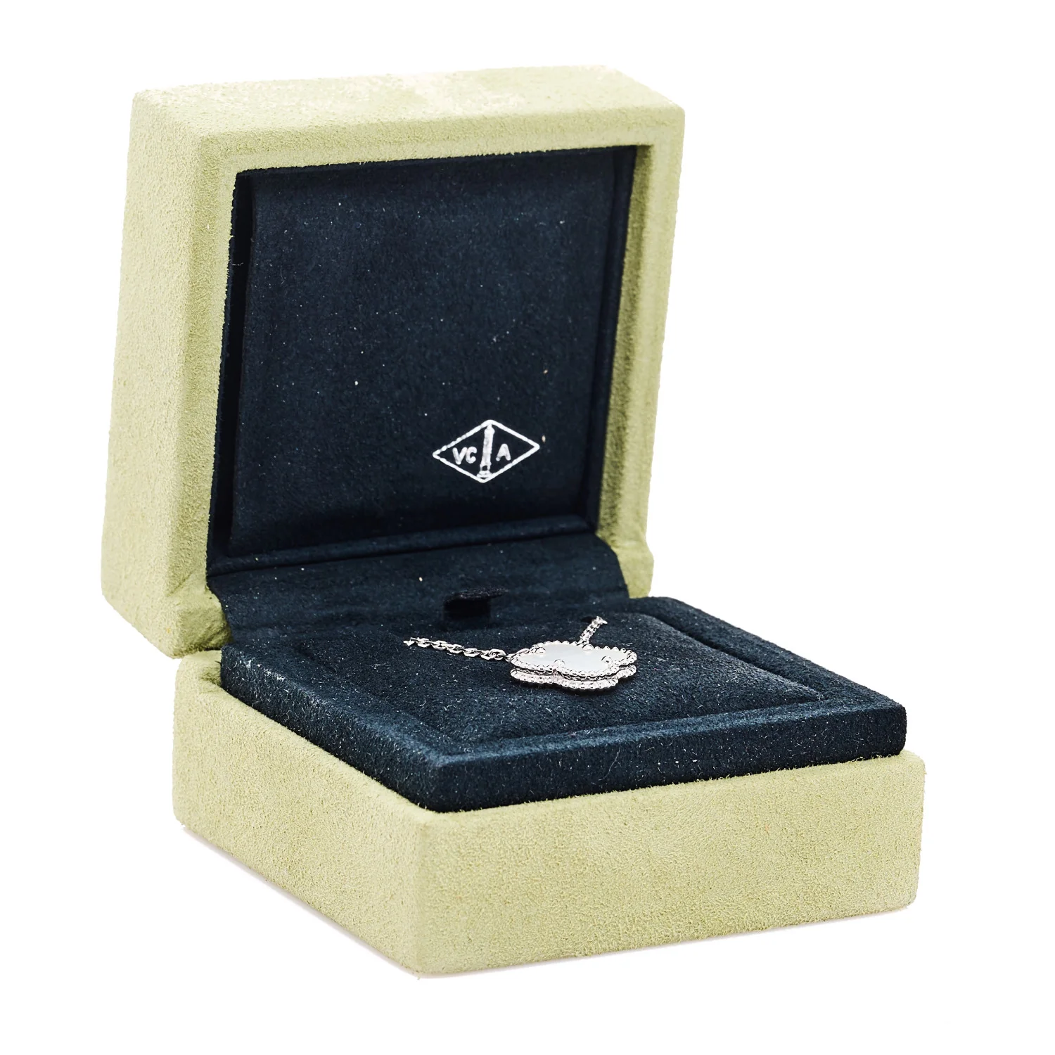18K White Gold Mother of Pearl Vintage Alhambra Pendant Necklace - Image 6