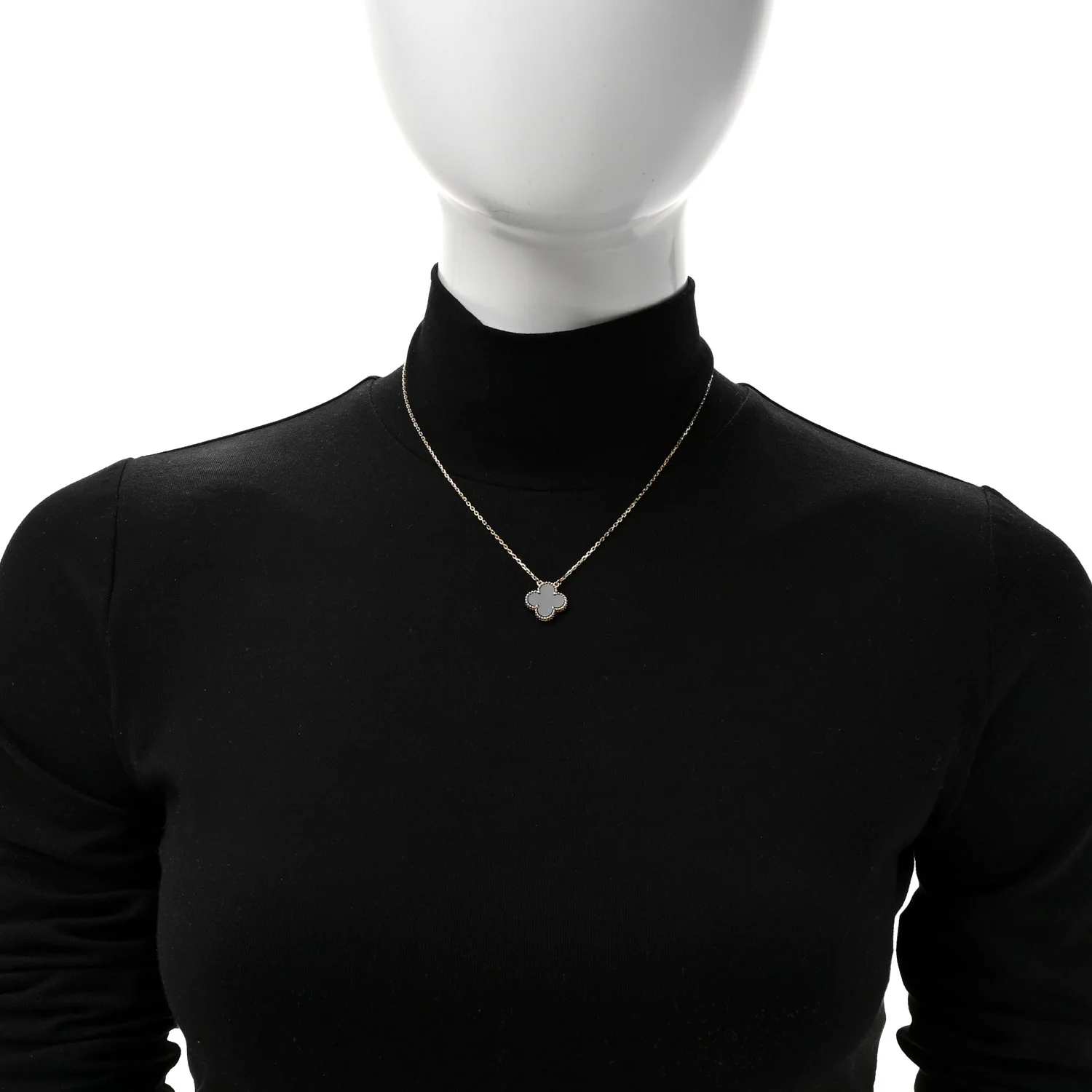 18K Yellow Gold Black Onyx Vintage Alhambra Pendant Necklace - Image 2