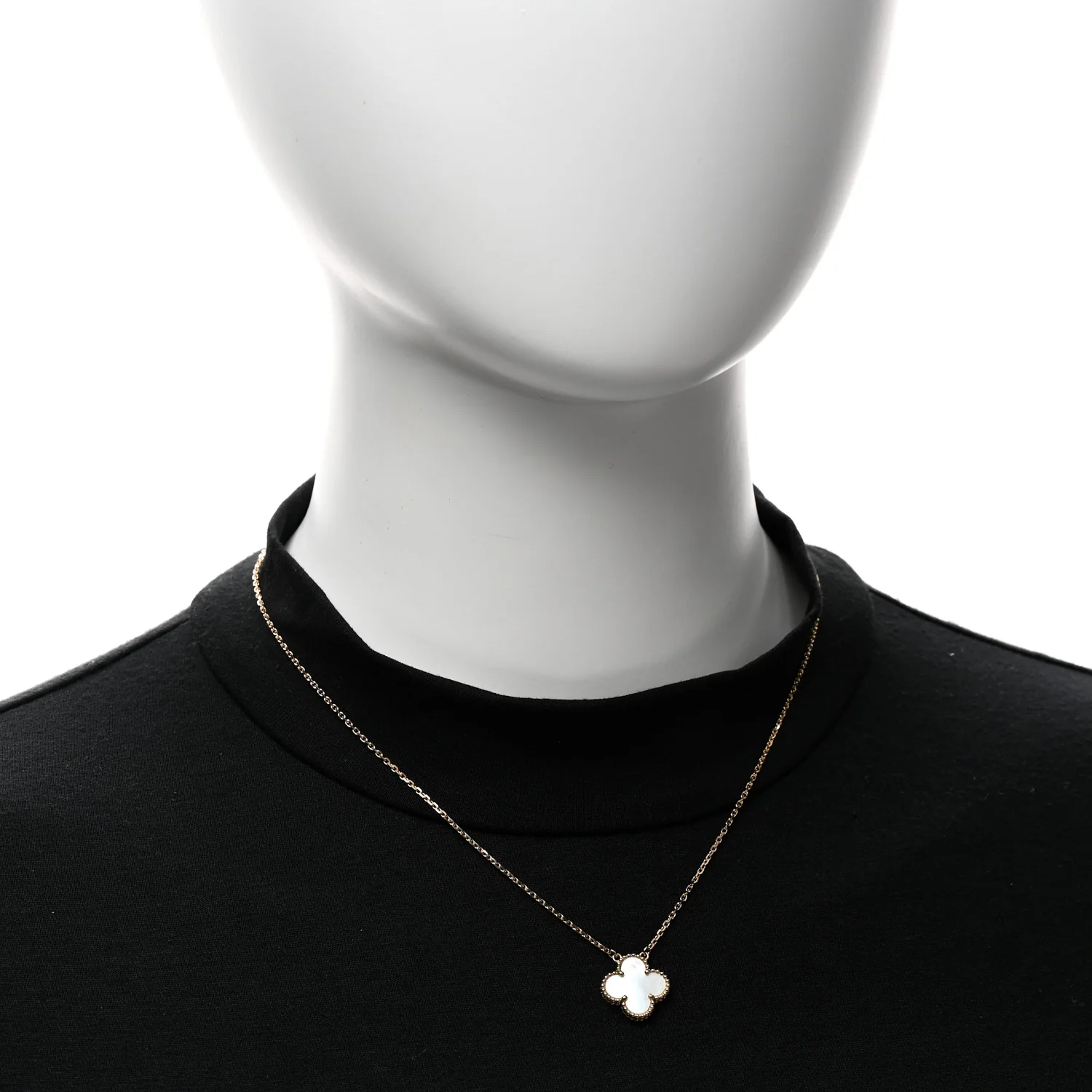 18K Yellow Gold Mother of Pearl Vintage Alhambra Pendant Necklace - Image 2