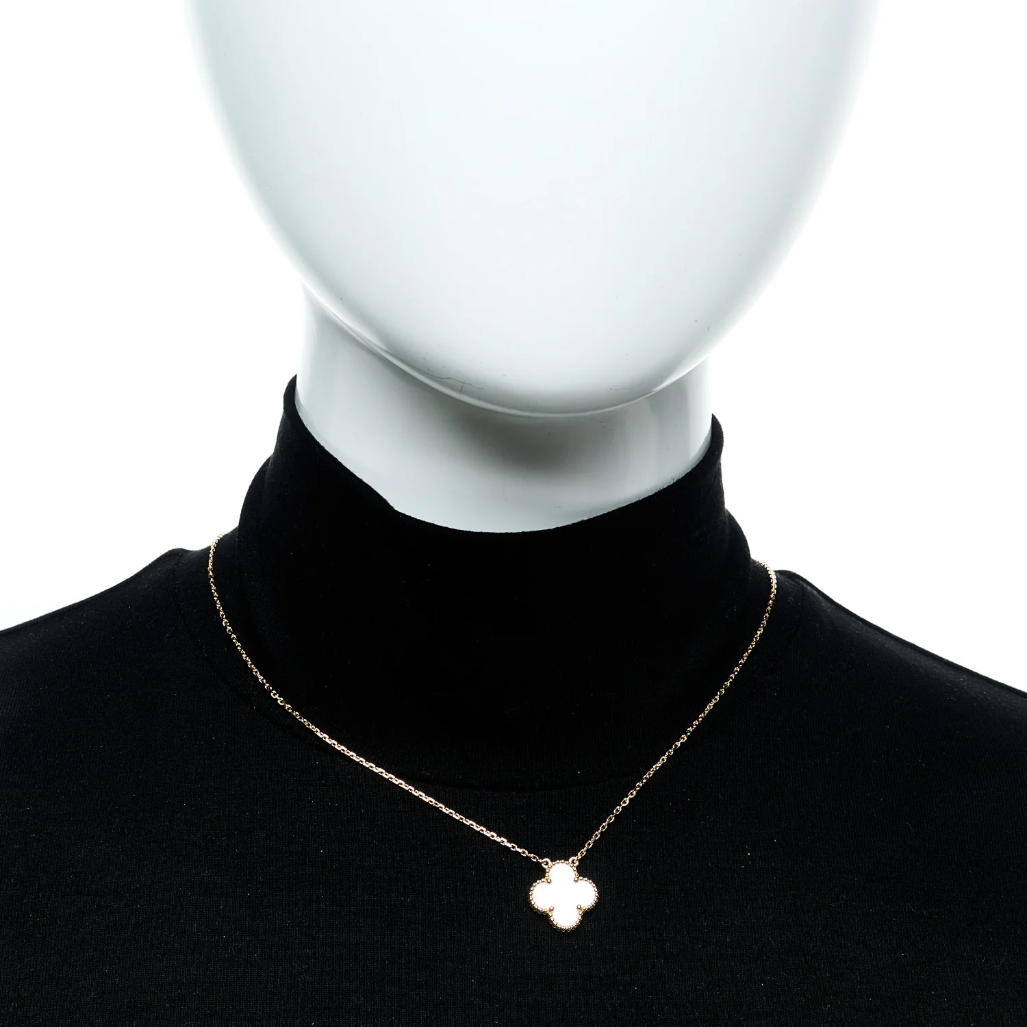 18K Yellow Gold Mother of Pearl Vintage Alhambra Pendant Necklace - Image 5