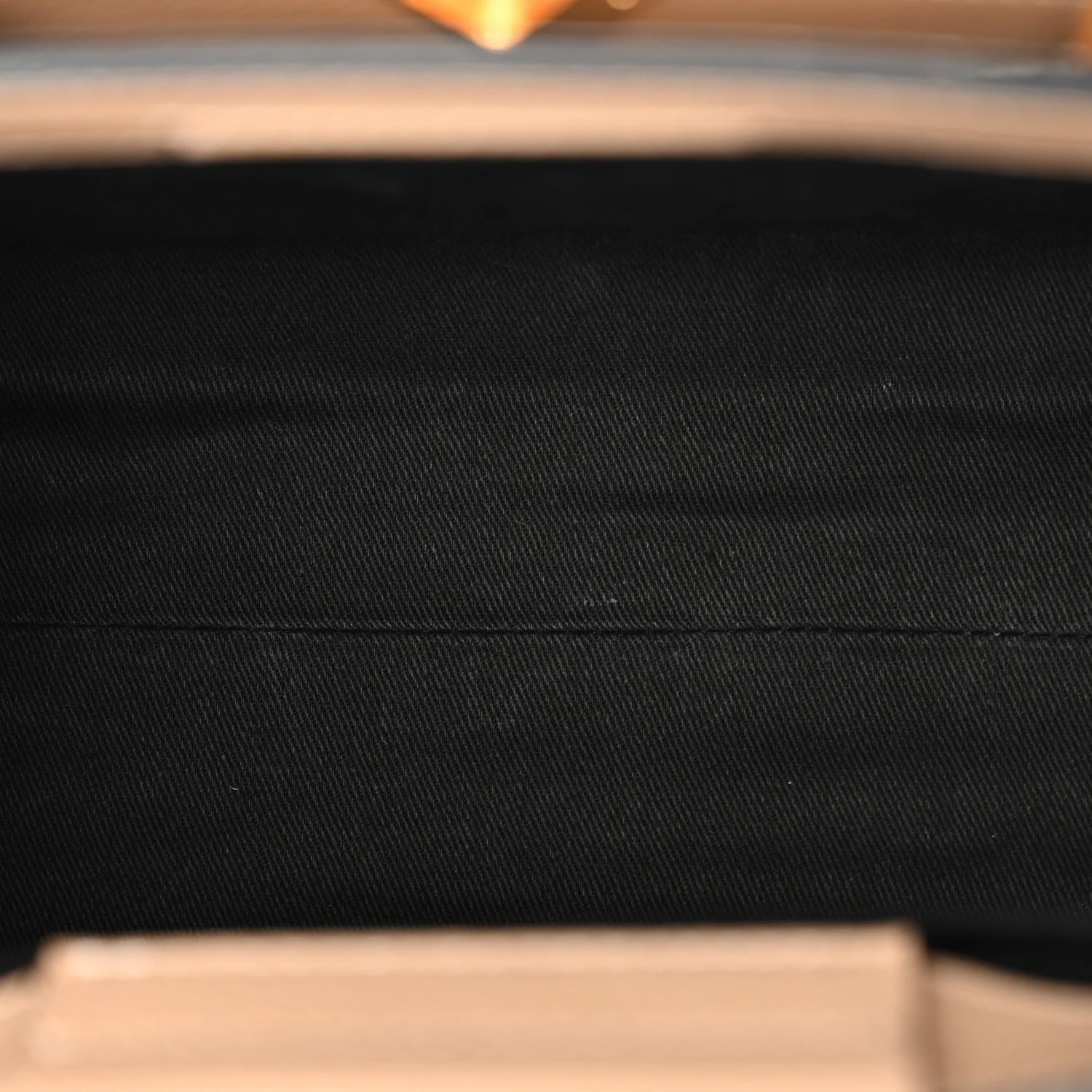 Grainy Calfskin Virtus Top Handle Tote Beige - Image 5